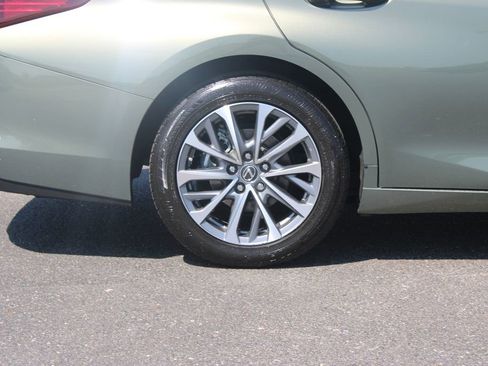 Used 2023 Lexus ES 350 w/ Accessory Package (Z1) FWD image 13