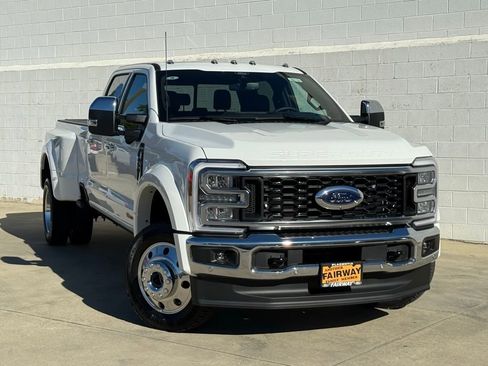 New 2026 Ford F450 King Ranch w/ Chrome Package image 2