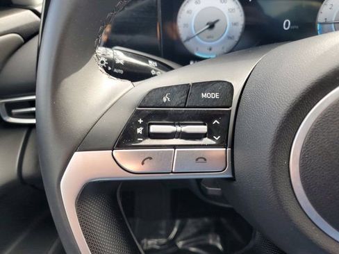 Certified 2023 Hyundai Elantra SEL w/ Convenience Package image 17