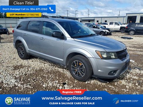 Used 2018 Dodge Journey SXT w/ Blacktop Package FWD image 5