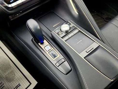Used 2023 Lexus LC 500 Convertible w/ Touring Package RWD image 17