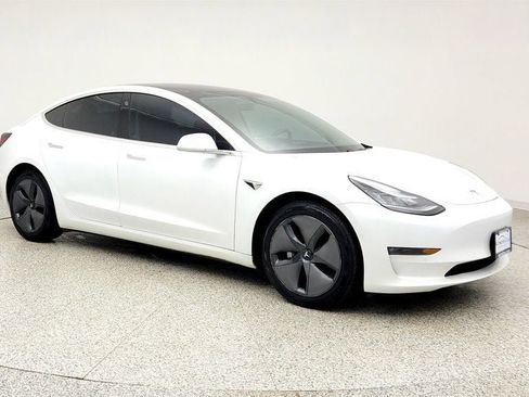 Used 2020 Tesla Model 3 Long Range image 3