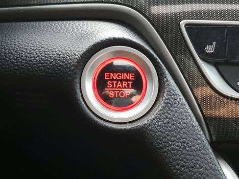 Used 2018 Honda Accord Sport image 23