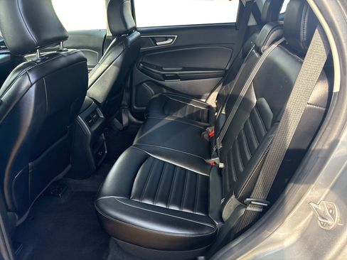 Used 2022 Ford Edge SEL image 10