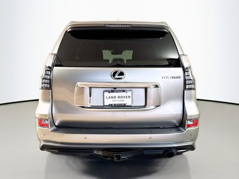 Used 2023 Lexus GX 460 Premium w/ Accessory Package AWD/4WD image 6