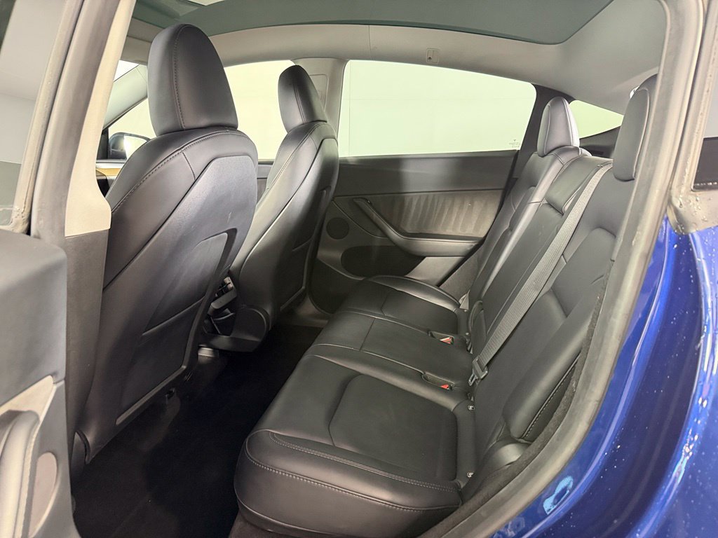 Used 2024 Tesla Model Y Long Range AWD/4WD image 20