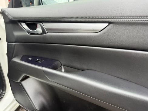 Used 2020 MAZDA CX-5 Touring image 18