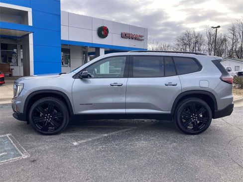 New 2026 GMC Acadia Elevation w/ Black Edition image 7