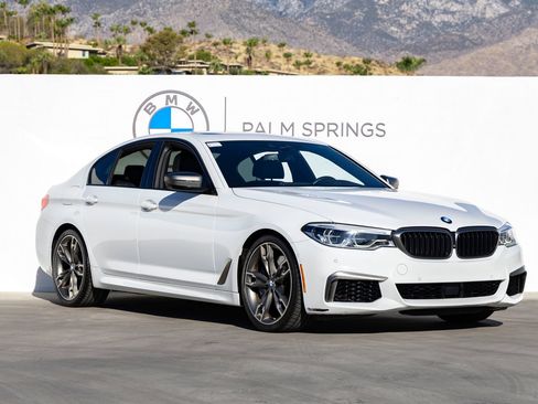 Used 2020 BMW M550i xDrive AWD/4WD image 2