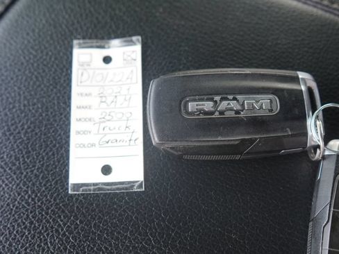 Used 2021 RAM 2500 Tradesman AWD/4WD image 36