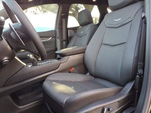 New 2025 Cadillac XT5 Sportv w/ Technology Package image 17