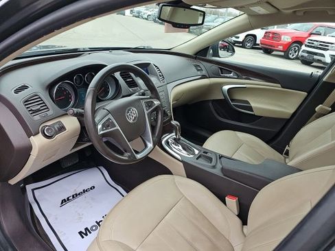 Used 2011 Buick Regal CXL image 11