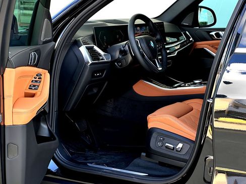 New 2026 BMW X5 xDrive40i w/ Premium Package image 10