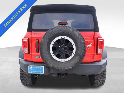 Used 2022 Ford Bronco Big Bend w/ Sasquatch Package AWD/4WD image 4