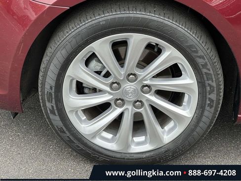 Used 2016 Buick LaCrosse Leather FWD image 7