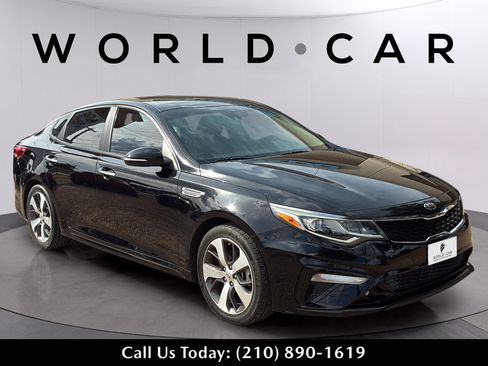 Used 2019 Kia Optima S FWD image 2
