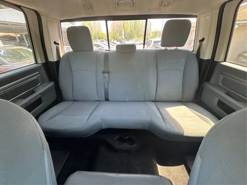 Used 2016 RAM 2500 SLT AWD/4WD image 18