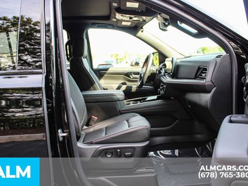 Used 2026 Chevrolet Suburban RST w/ Comfort Package AWD/4WD image 23