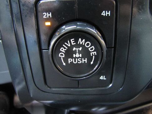 Used 2022 Ford F150 XL w/ Trailer Tow Package image 41