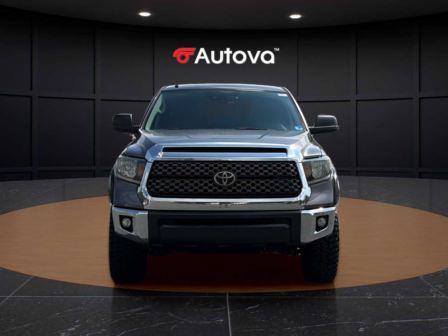 Used 2018 Toyota Tundra SR5 w/ SR5 Upgrade Package AWD/4WD image 8