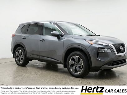Used 2025 Nissan Rogue SV
