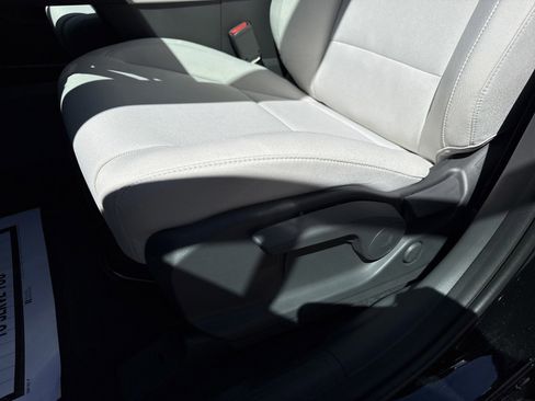 New 2026 Hyundai Santa Fe SE image 11