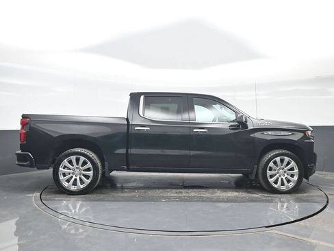 Used 2020 Chevrolet Silverado 1500 High Country w/ Technology Package AWD/4WD image 7
