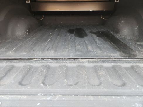 Used 2017 RAM 1500 Laramie Longhorn image 37