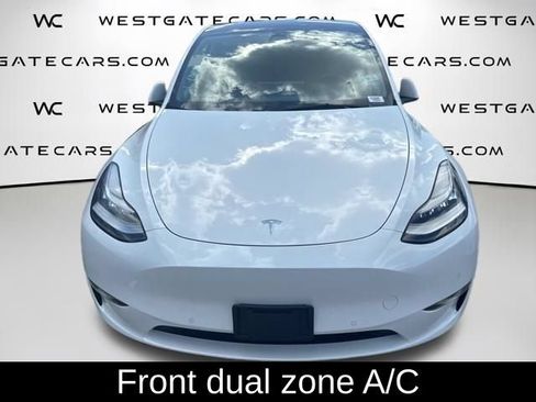 Used 2021 Tesla Model Y Long Range AWD/4WD image 7