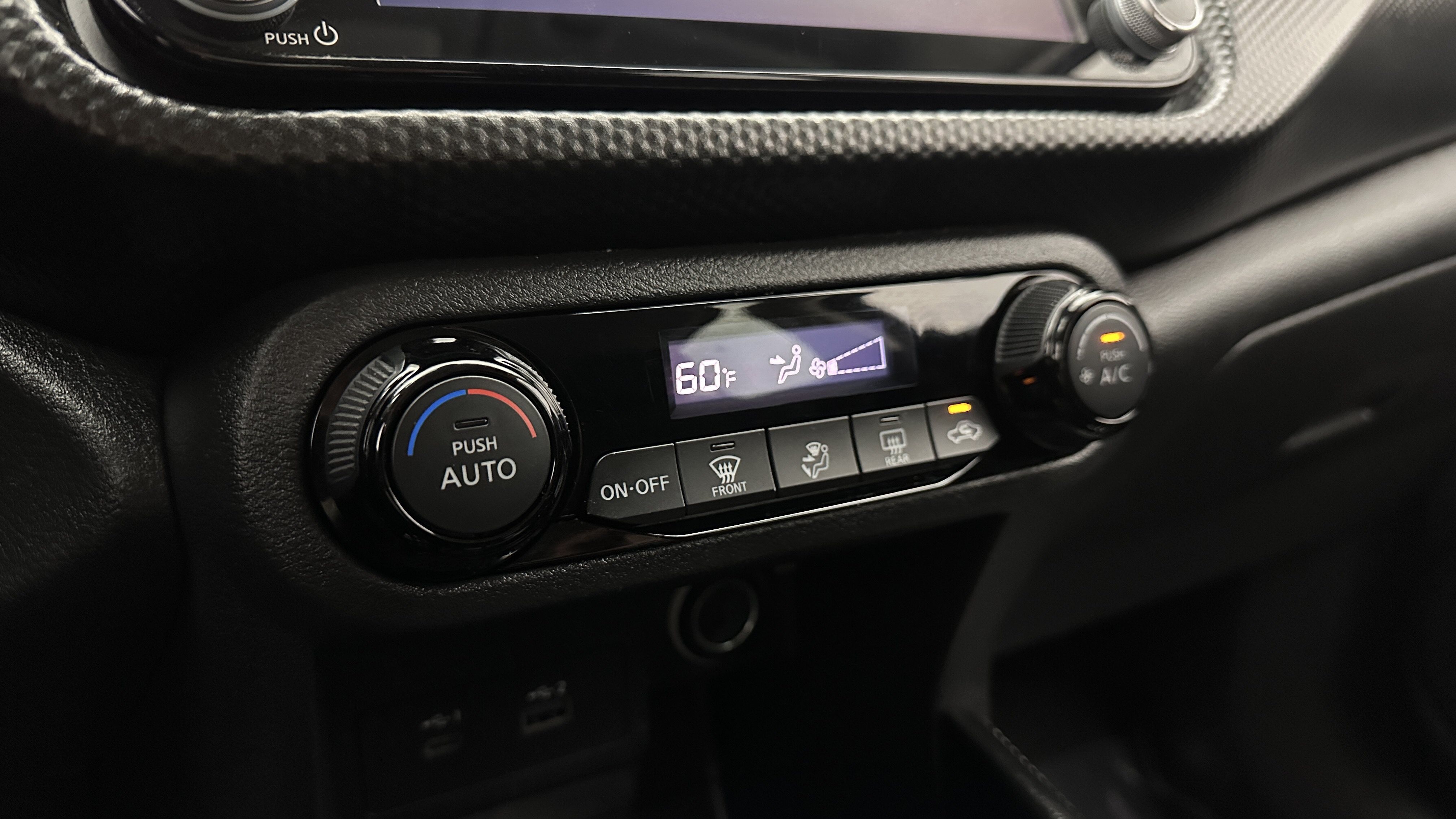 Used 2021 Nissan Kicks SV FWD image 16