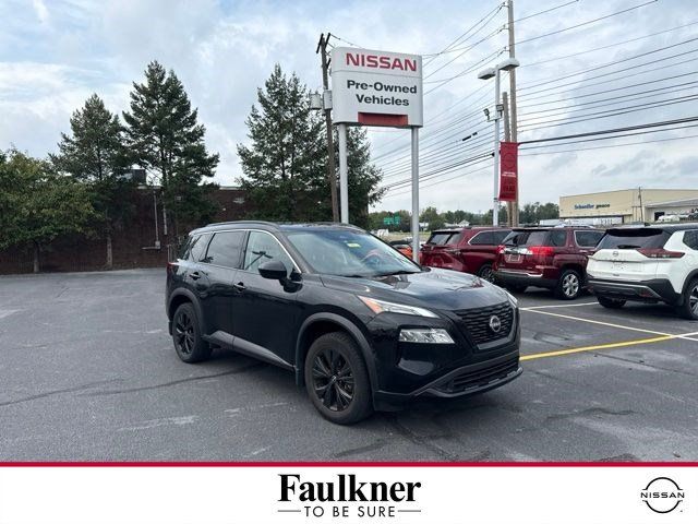 Certified 2023 Nissan Rogue SV w/ SV Premium B Package AWD/4WD image 1