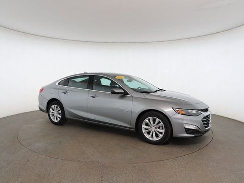 Used 2024 Chevrolet Malibu LT image 25