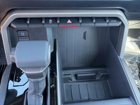 New 2026 Toyota Tundra SR5 AWD/4WD image 20
