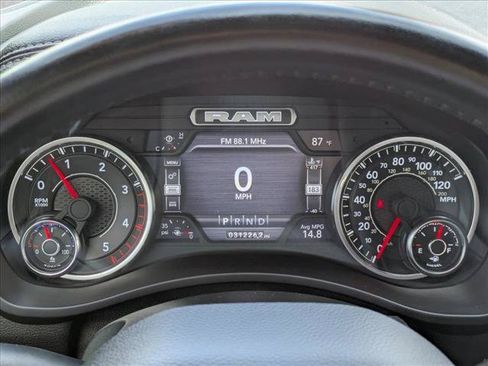 Used 2023 RAM 2500 Laramie AWD/4WD image 10