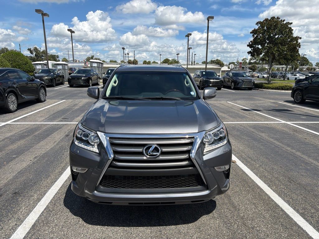 Used 2018 Lexus GX 460 Premium w/ Premium Package AWD/4WD image 12