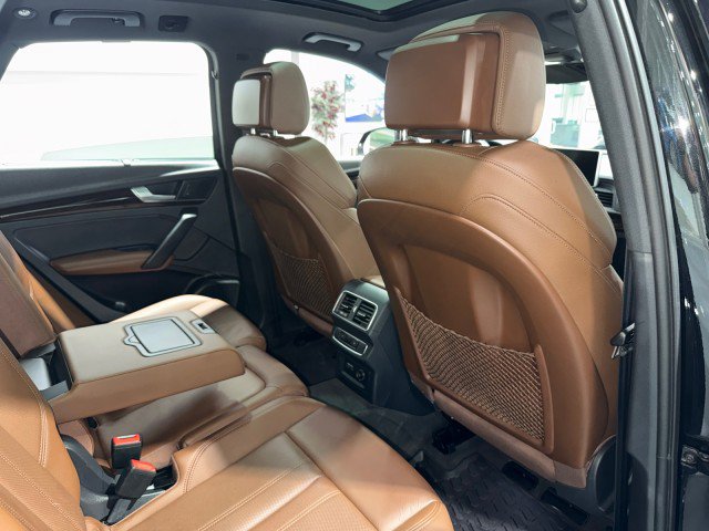 Used 2019 Audi Q5 2.0T Premium Plus w/ Premium Plus Package AWD/4WD image 55