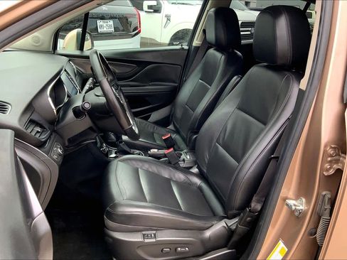 Used 2018 Buick Encore Essence image 7