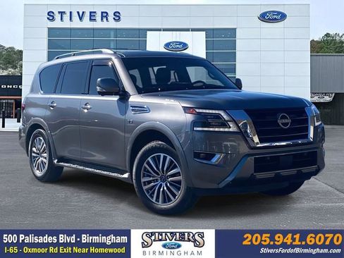 Used 2022 Nissan Armada SL w/ Captain's Chairs Package image 1