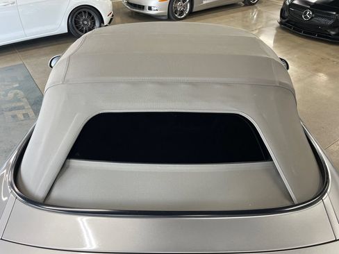 Used 2001 Honda S2000 image 38