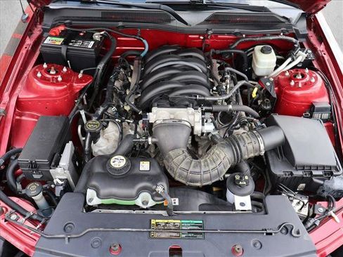 Used 2006 Ford Mustang GT RWD image 23