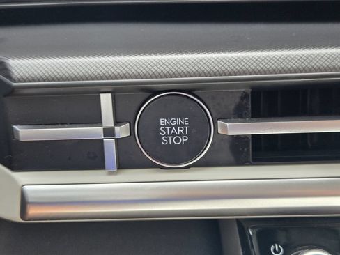 Certified 2025 Hyundai Santa Fe SEL FWD image 20