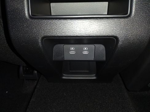 New 2026 Mitsubishi Outlander SE image 26