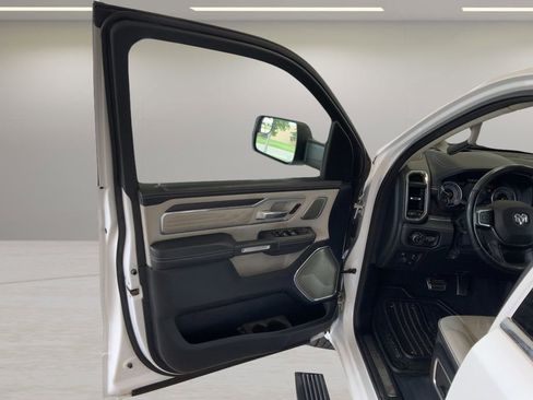 Used 2022 RAM 1500 Limited AWD/4WD image 15