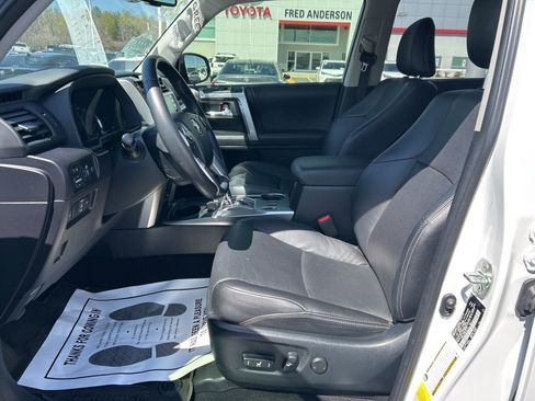 Used 2024 Toyota 4Runner Limited image 2