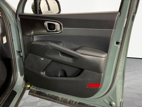Certified 2026 Kia Sorento EX w/ EX Premium Package FWD image 29