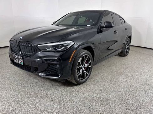 Certified 2022 BMW X6 xDrive40i w/ M Sport Package image 1
