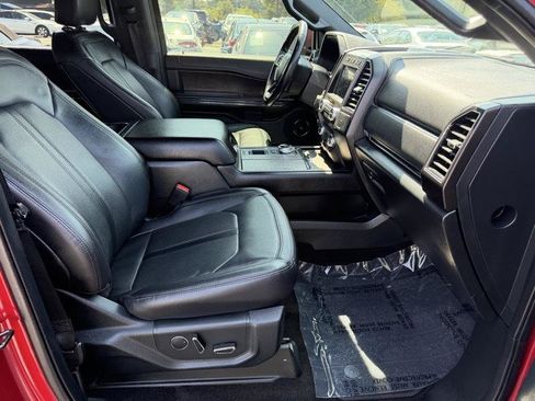 Used 2020 Ford Expedition Limited w/ Special Edition Package RWD image 32