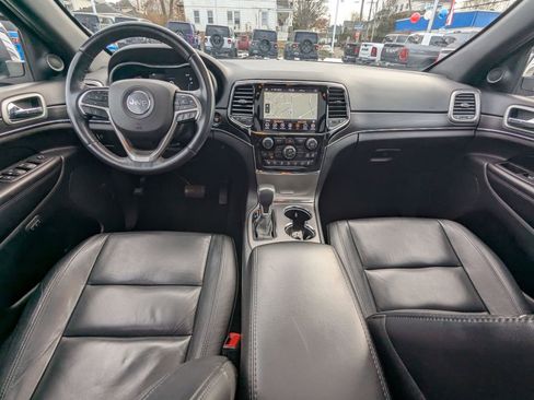 Certified 2022 Jeep Grand Cherokee Limited w/ Tech Group image 22