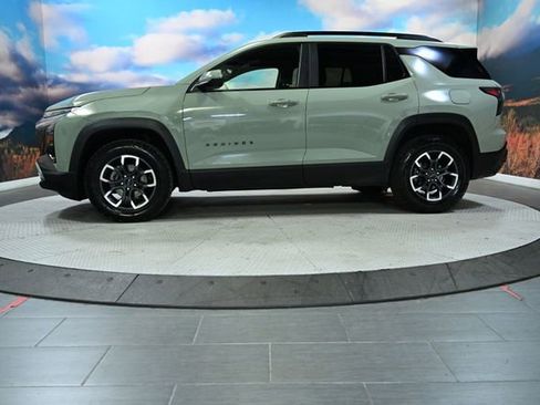 Used 2025 Chevrolet Equinox ACTIV w/ Safety and Technology Package image 5