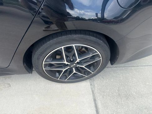 Used 2020 Kia Optima SE FWD image 9